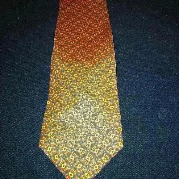 100%silk tie - Picture 1 of 3